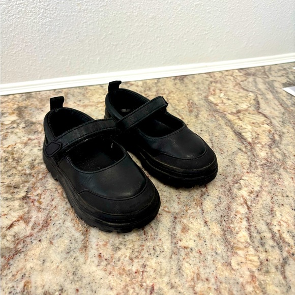 Zara leather lug sole Mary Jane shoes - Picture 5 of 6